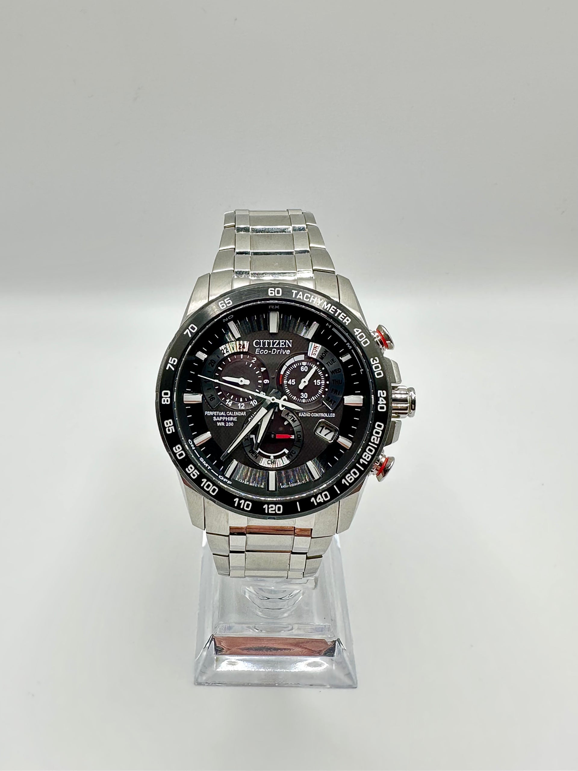 Citizen eco drive hot sale running slow